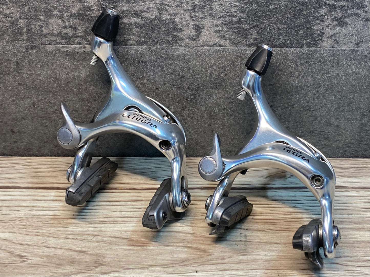 IU019 シマノ SHIMANO アルテグラ ULTEGRA BR-6600 キャリパーブレーキ 前後セット