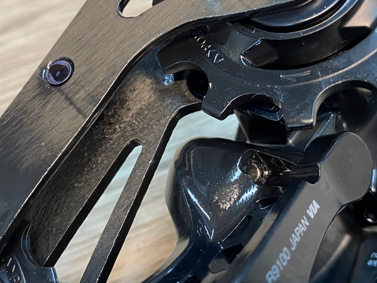 IW612 シマノ SHIMANO デュラエース DURA-ACE RD-R9100 リアディレイラー 11S 未使用品