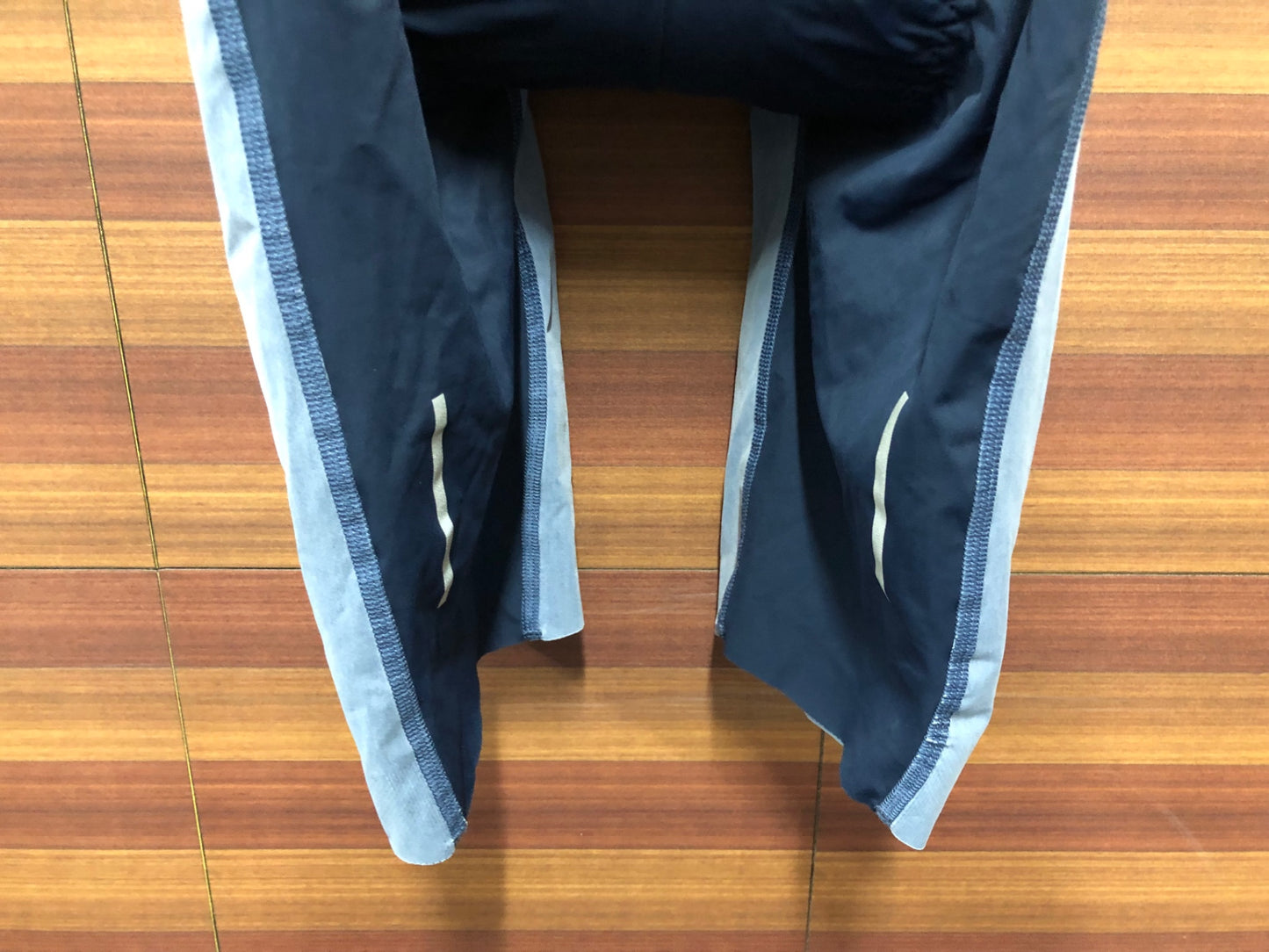 IO574 カフェドシクリステ CAFE DU CYCLISTE ビブショーツ 水色紺 L