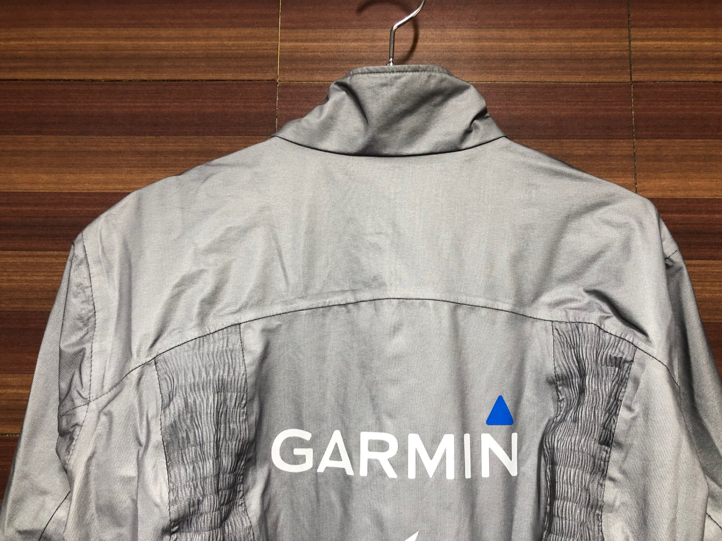 IJ062 カステリ CASTELLI ガーミン GARMIN ウィンドブレーカー グレー L