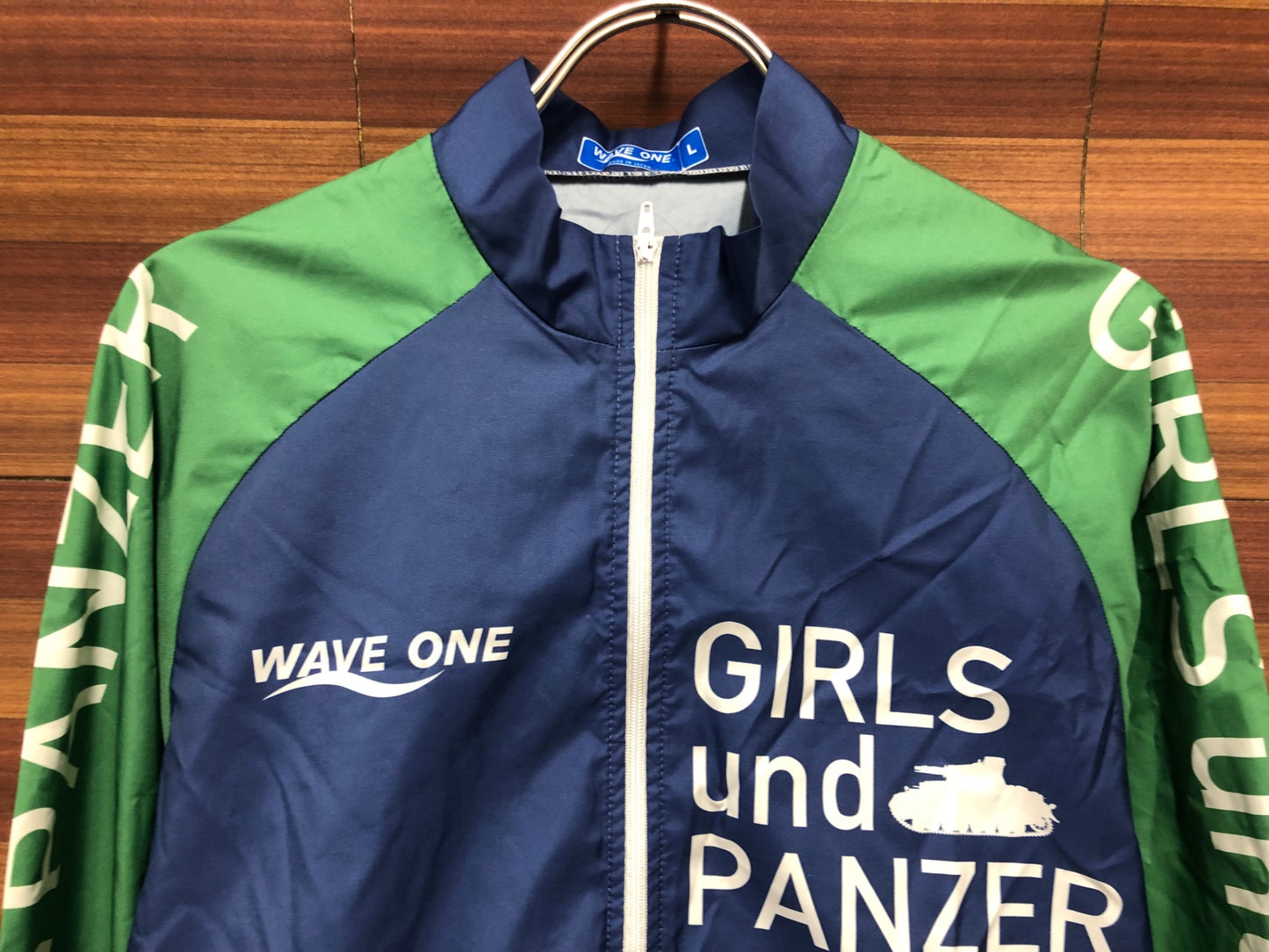 IT016 ウェイブワン WAVE ONE 長袖 ウィンドブレーカー 青 緑 L ガールズ＆パンツァー 痛ジャージ