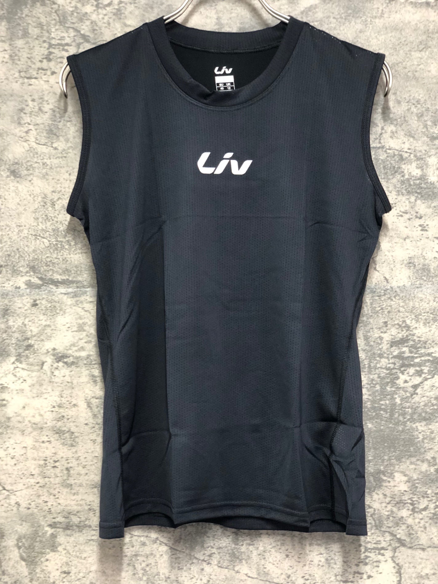 IV923 ジャイアント GIANT Liv ノースリーブ ベースレイヤー 黒 レディース L メッシュ