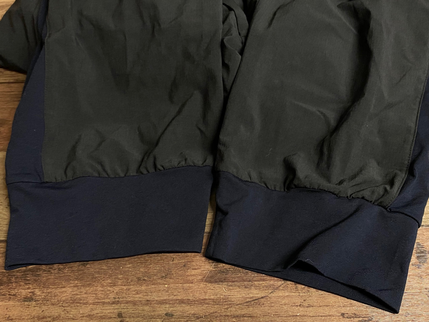 IR536 パールイズミ PEARL iZUMi サイクルパンツ 膝下丈 パッド付き 黒 L