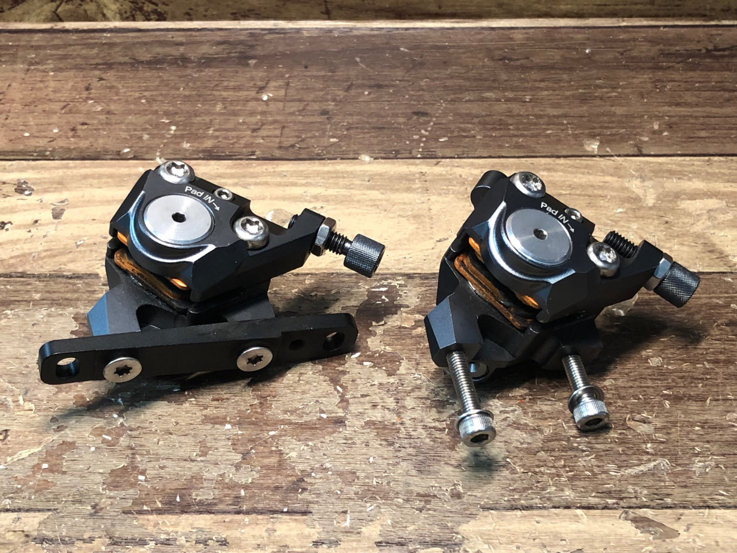 IK902 グロータック GROWTAC イコール EQUAL 機械式ディスクキャリパーセット フラットマウント グレー