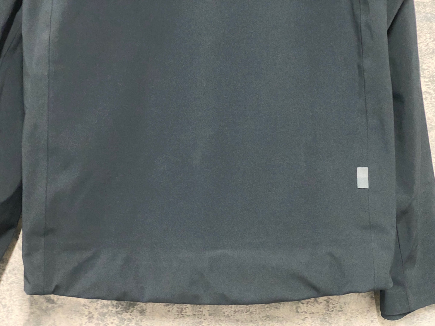 IV326 ラファ Rapha HOODED RAIN JACKET Ⅱ 長袖 サイクルジャケット 紺 XS