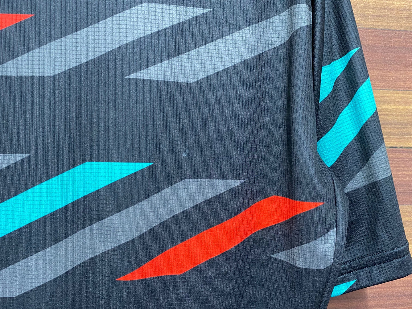 IM127 パールイズミ PEARL iZUMi 半袖 サイクルジャージ 黒 Lサイズ