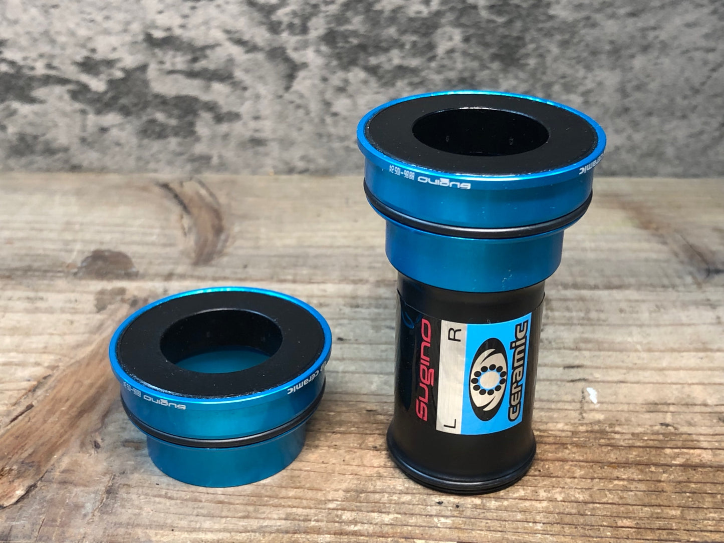 IX499 スギノ SUGINO SHPF-IDS24 CERAMIC BB86 未使用