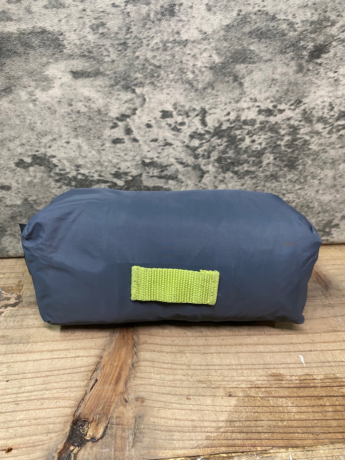 IR062 モンベル mont-bell 輪行袋 グレー