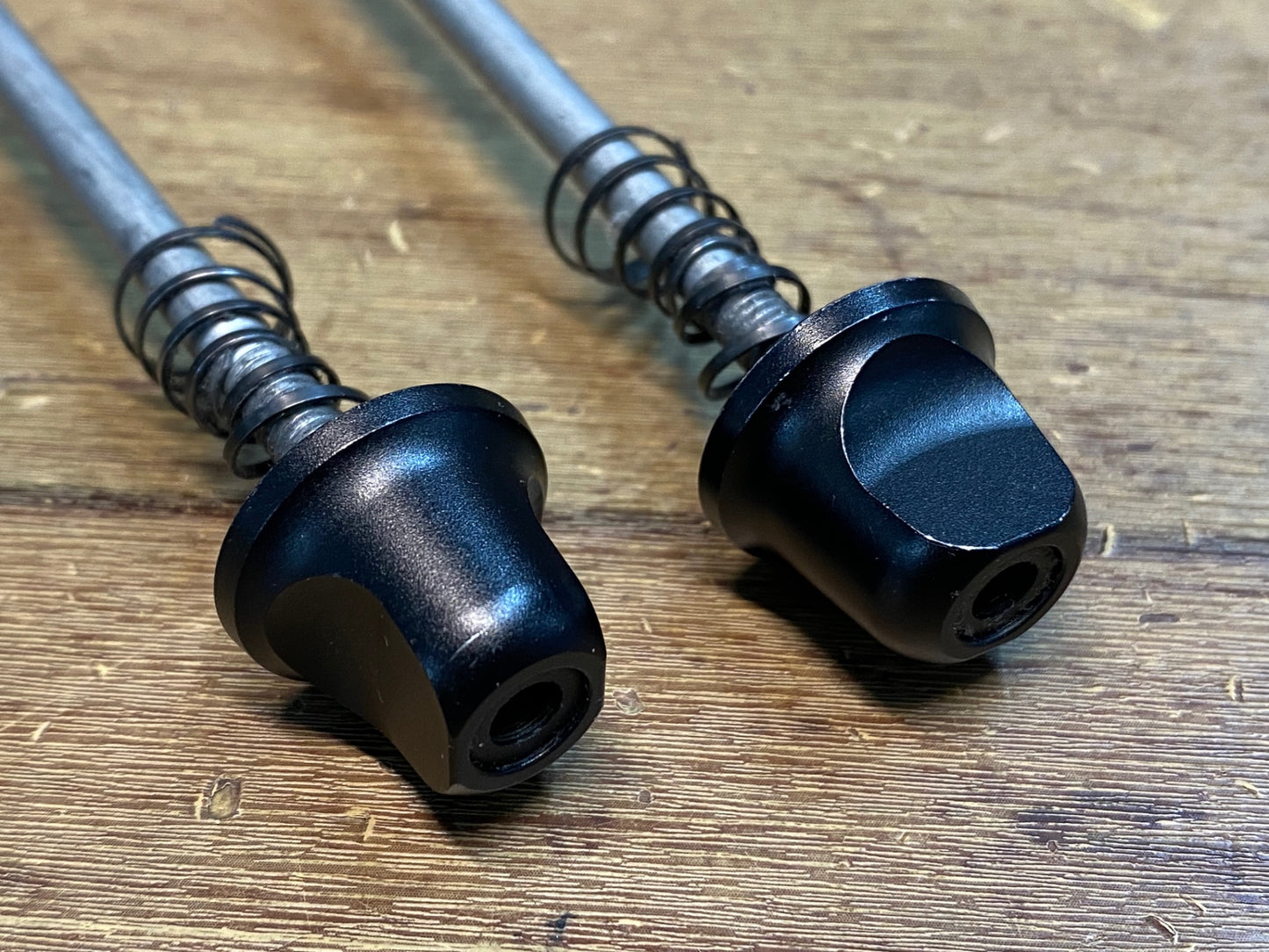 IZ033 カンパニョーロ CAMPAGNOLO クイックリリース 前後セット