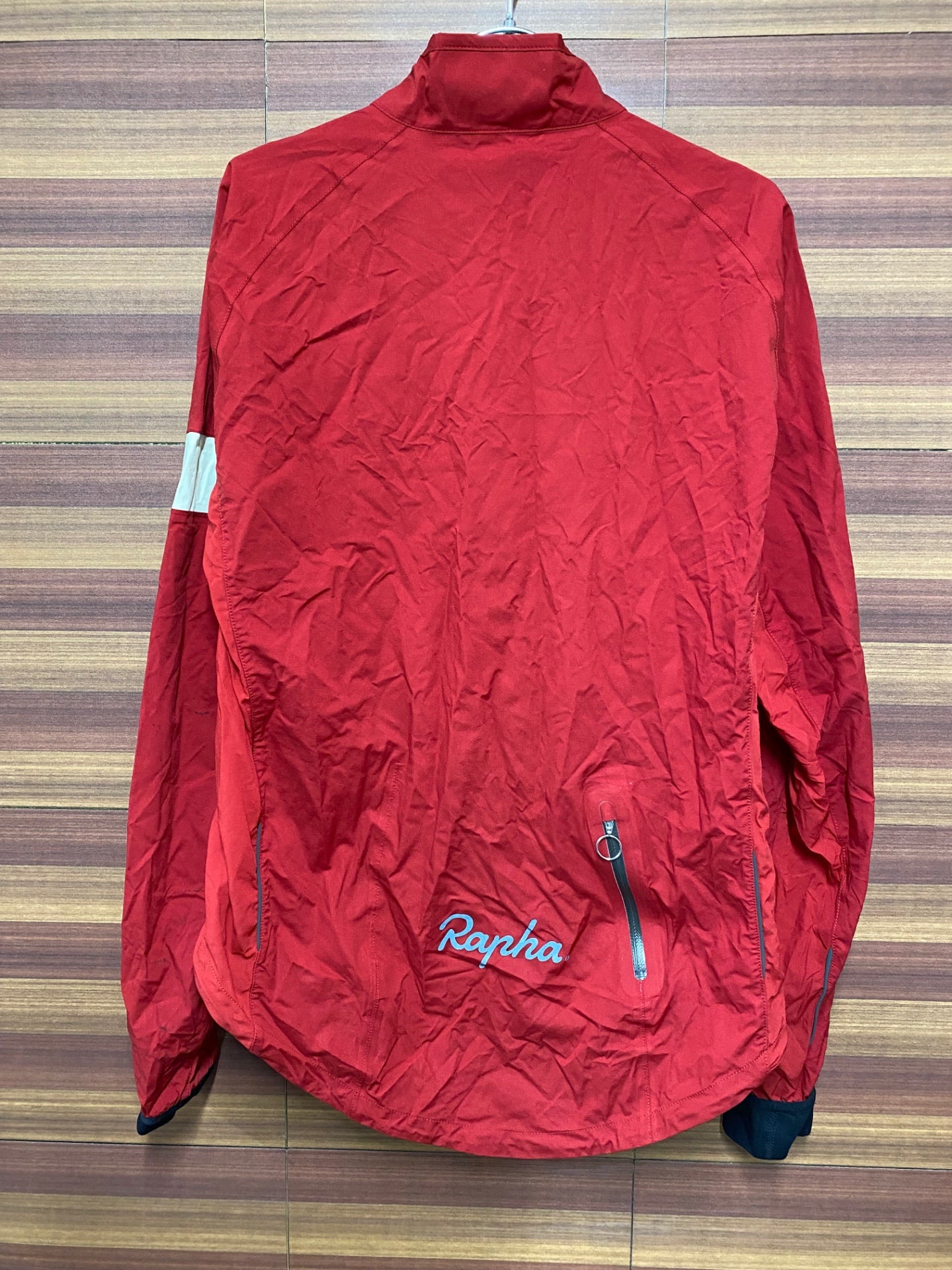 IN606 ラファ Rapha CLASSIC RAIN JACKET 長袖 サイクルジャケット 赤 ※サイズ不明、ジッパー引手破損