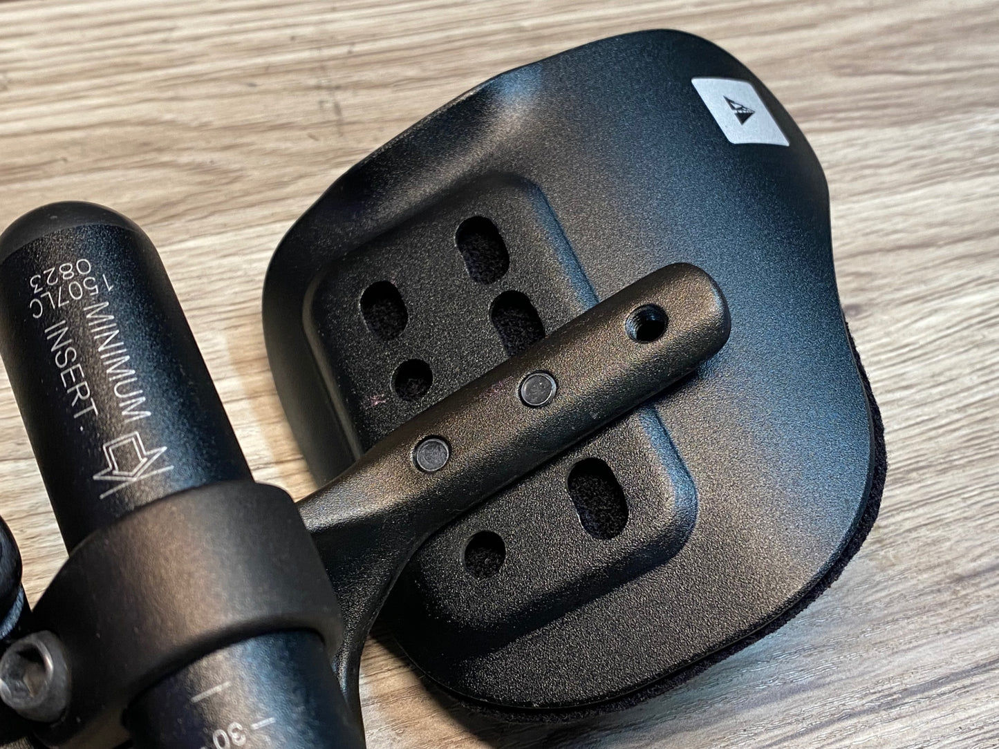 IS784 プロファイルデザイン PROFILE DESIGN V4+ DHバー TTバー Φ31.8