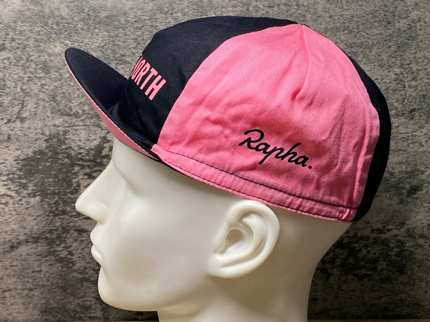 IT269 ラファ Rapha サイクルキャップ 黒 ピンク フリーサイズ
