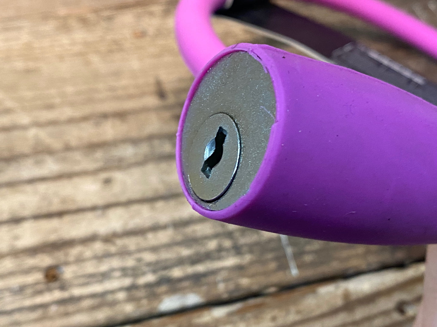 IL038 ノグ knog フランキー Frankie ケーブルロック 紫