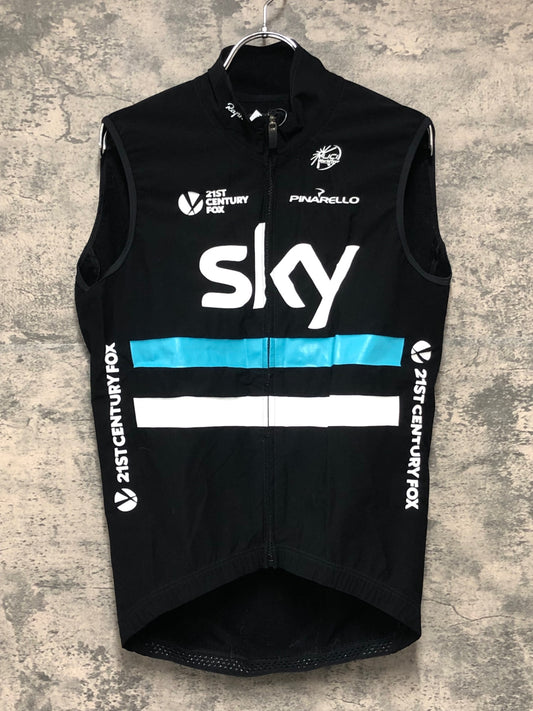 IX834 ラファ Rapha SOFTSHELL GILET ジレ サイクルベスト 黒 4 裏起毛 TEAMsky