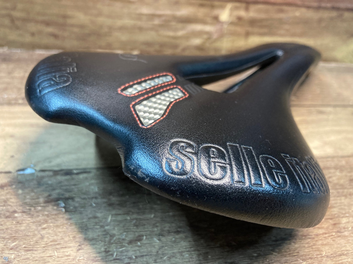IN548 セライタリア selle italia Flite Flow サドル 黒 Ti316レール