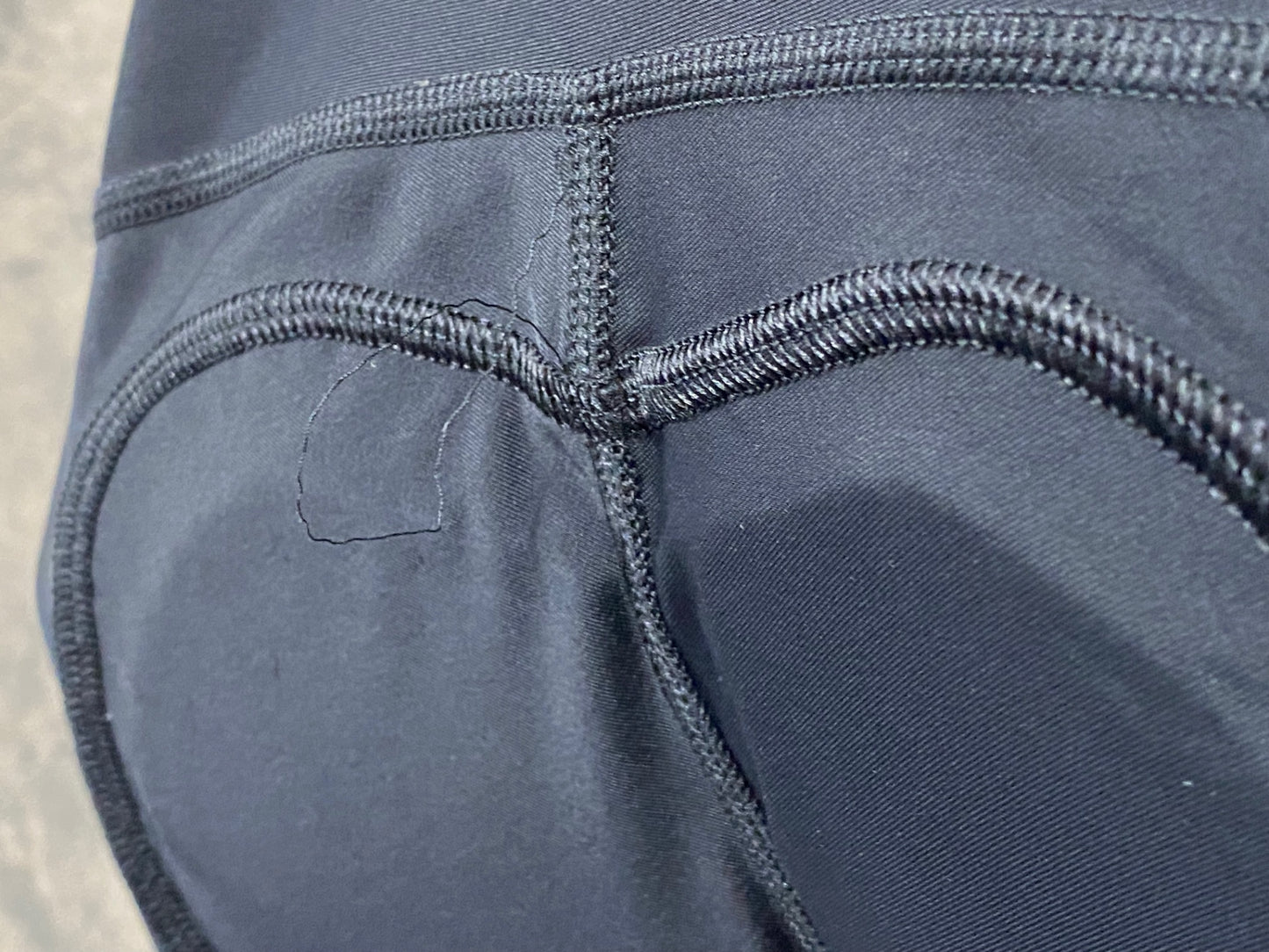 IZ257 ラファ Rapha PRO MEN’S TEAM BIB SHORTS ビブショーツ カーキ M