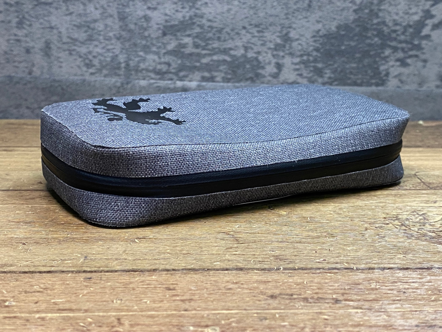 JA992 カペルミュール KAPELMUUR サイクルポーチ グレー