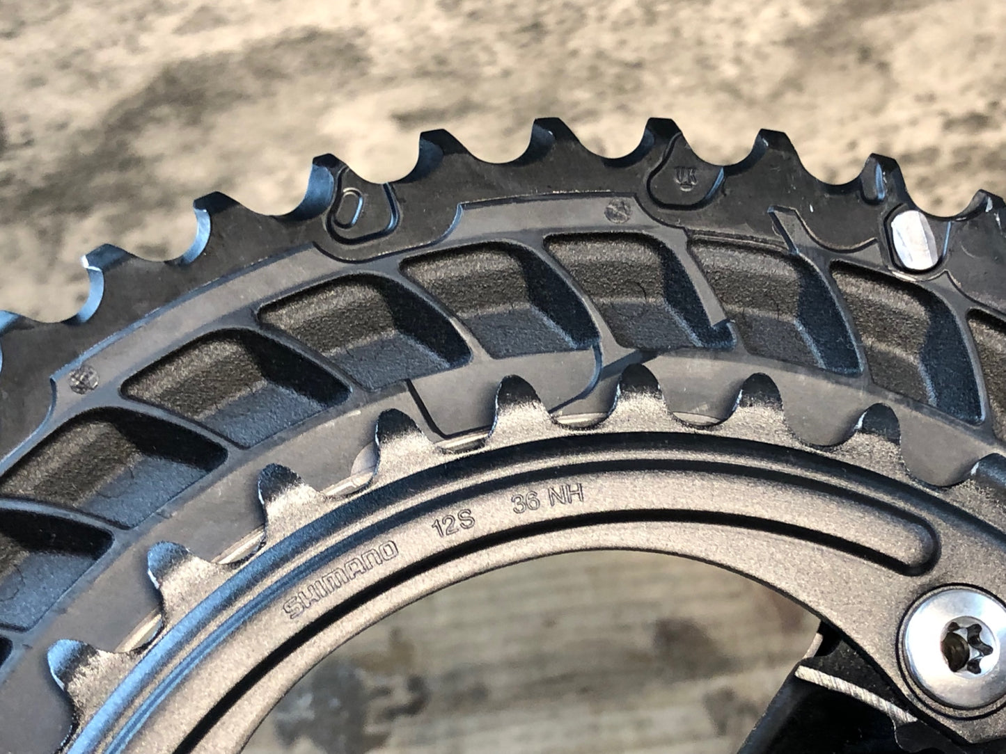 JB798 シマノ SHIMANO 105 FC-R7100 クランクセット 160mm 52/36T