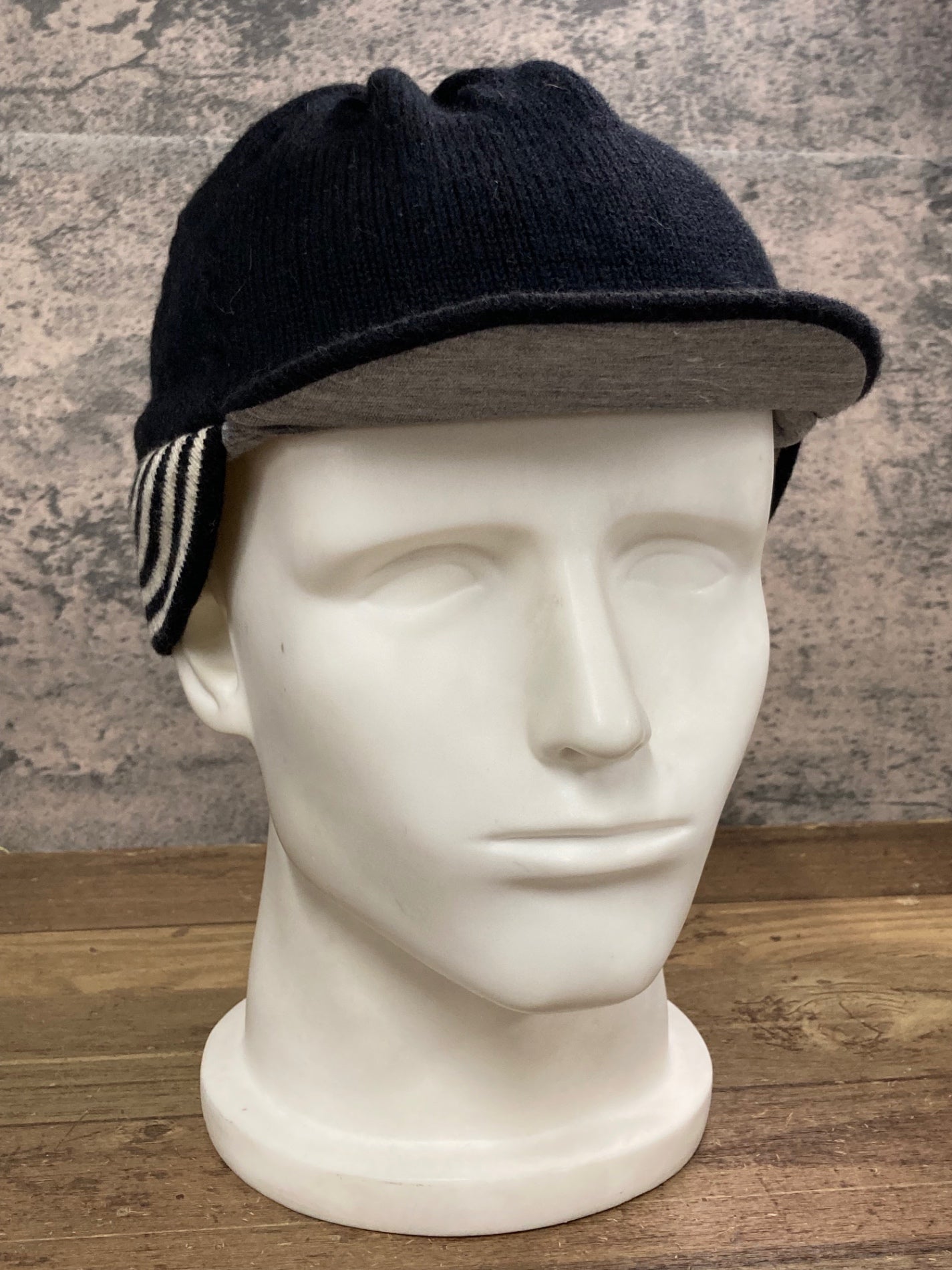 IZ747 ラファ Rapha WINTER WOOL CAP サイクルキャップ 黒