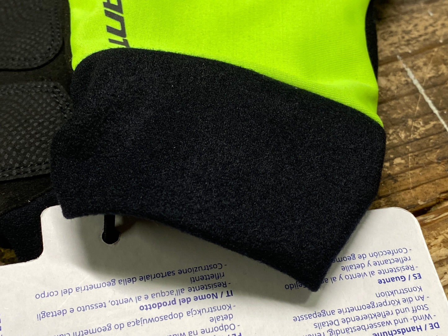 IV963 ジャイアント GIANT CHILL LITE グローブ 黄 L