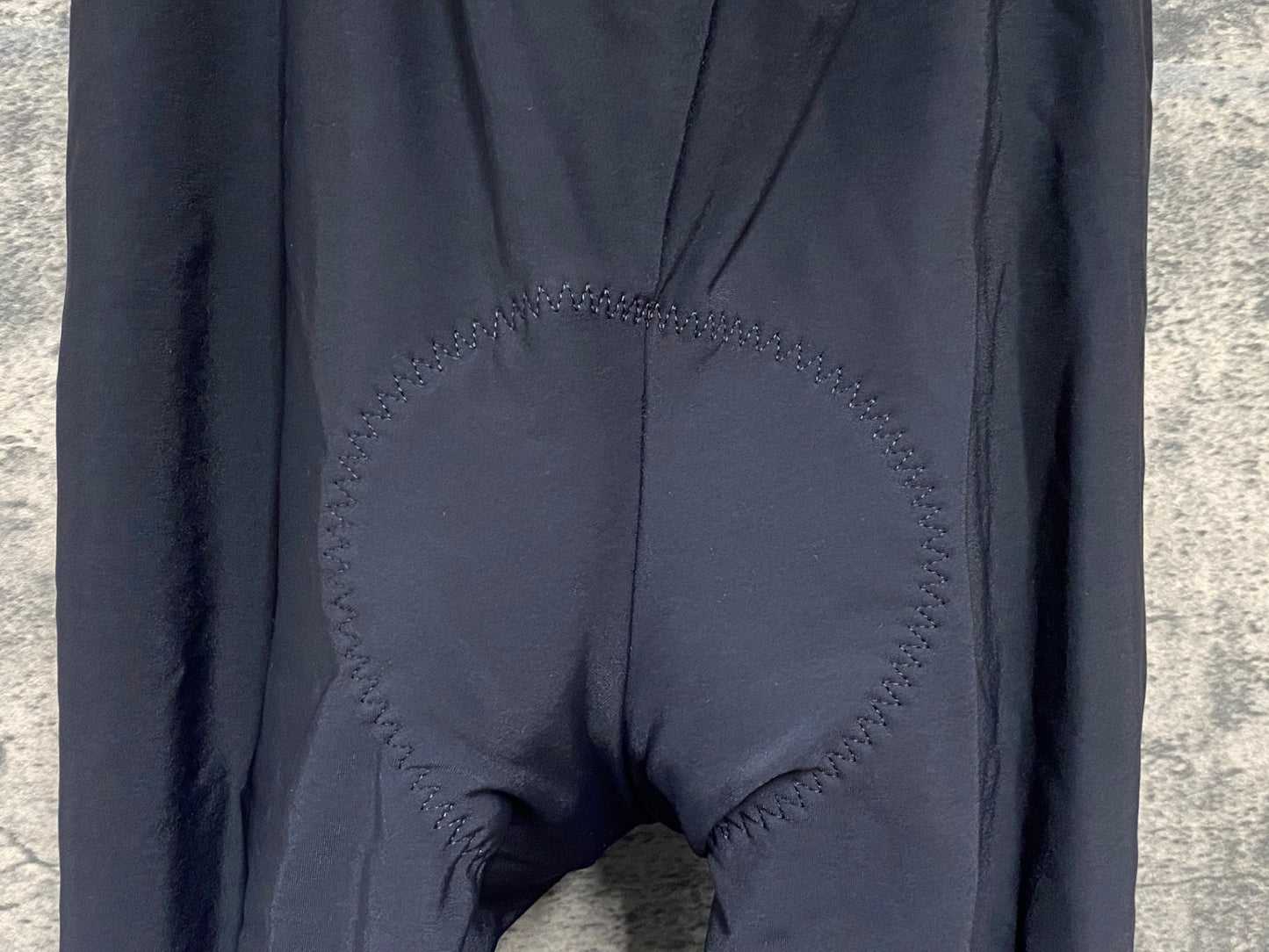 IY685 アソス assos MILLE ビブタイツ 黒 M