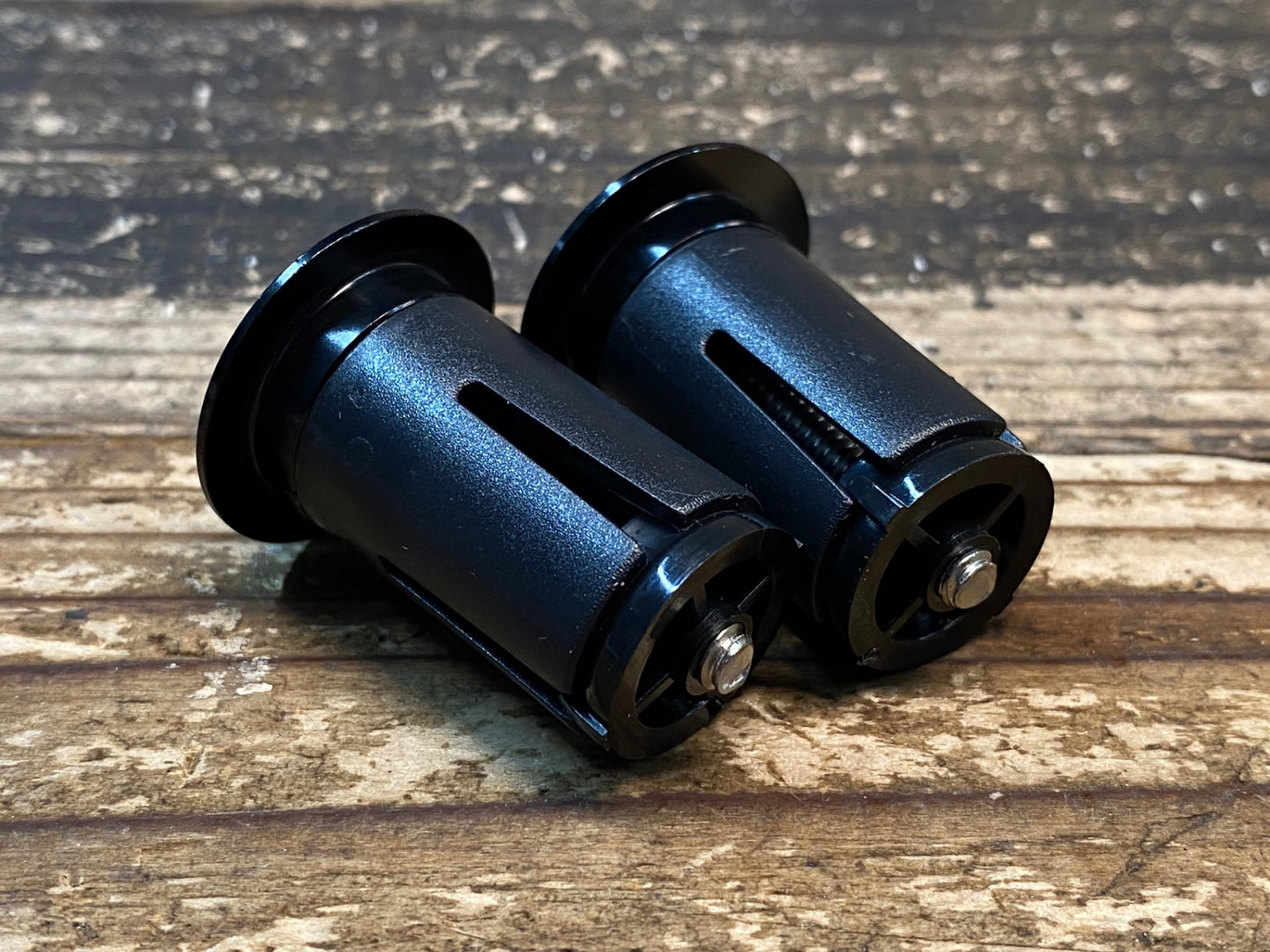 IY383 スパカズ SUPACAZ SUPER STICKY KUSH バーテープ ホワイト