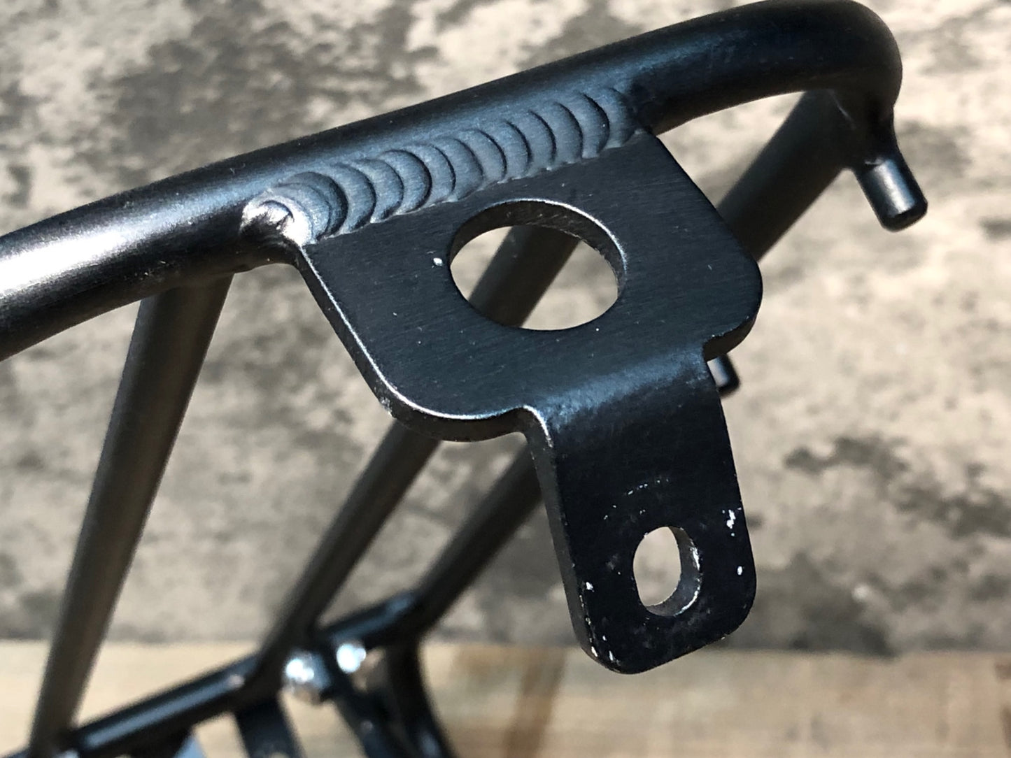 IW825 H&H Titanium Rear Carrier Black リアキャリア ボルト欠品 BROMPTON用