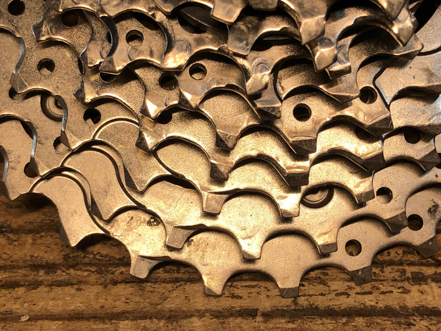 JB616 シマノ SHIMANO 105 CS-R7000 スプロケット 11-30T 11S