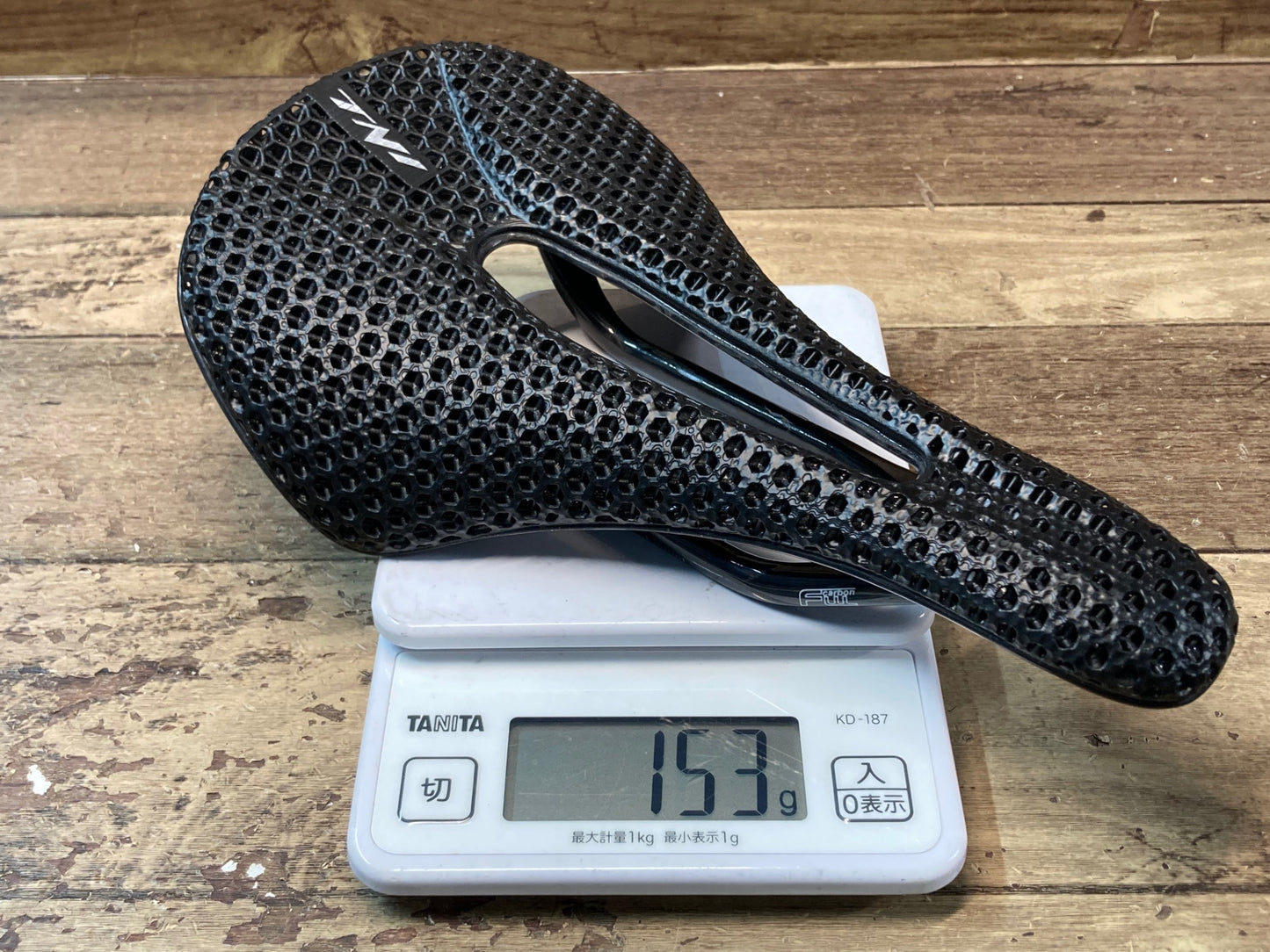 IM859 TNI 3D printing Ⅲ サドル カーボンレール 黒