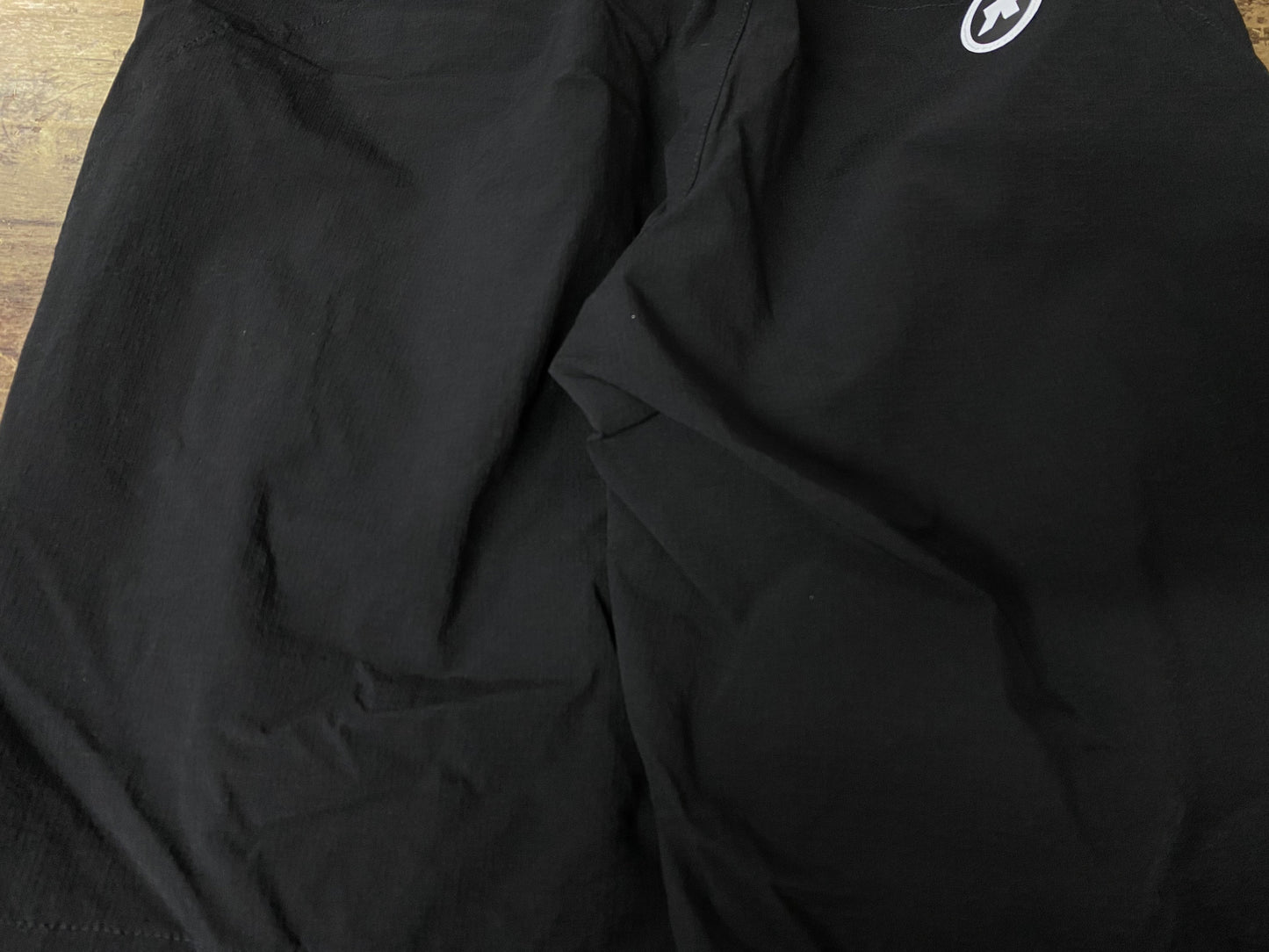 IN936 アソス assos TrackShorts Signature Man Zwart サイクルパンツ 黒 S