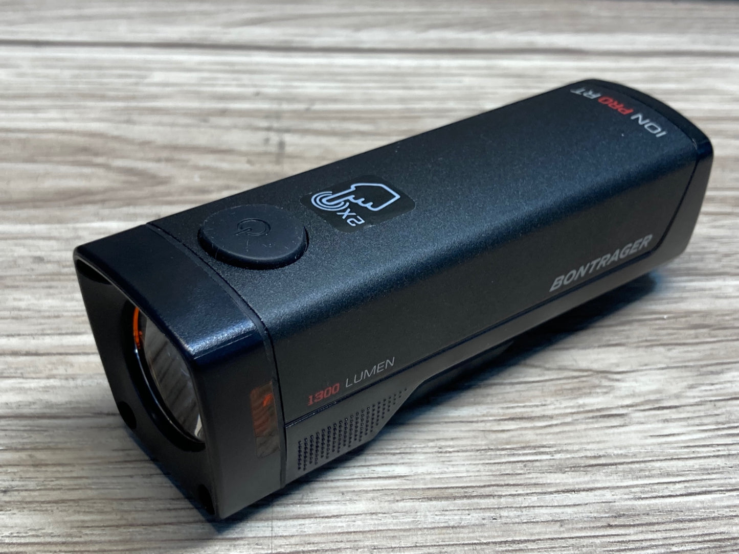 IX423 ボントレガー BONTRAGER ION PRO RT 1300/ Flare RT 前後ライトセッ点灯確認済み