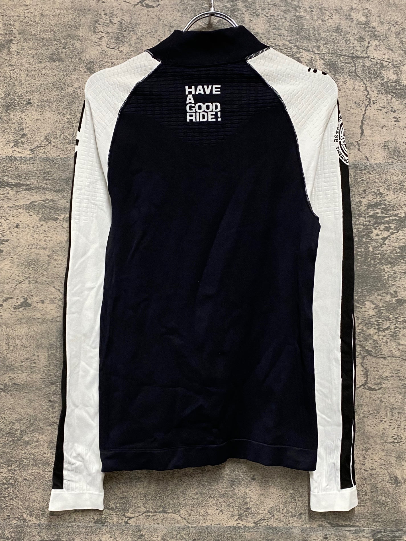JB297 アソス assos SKINFOIL 4.4 長袖 ベースレイヤー 黒 白 SIZE Ⅱ WINTER