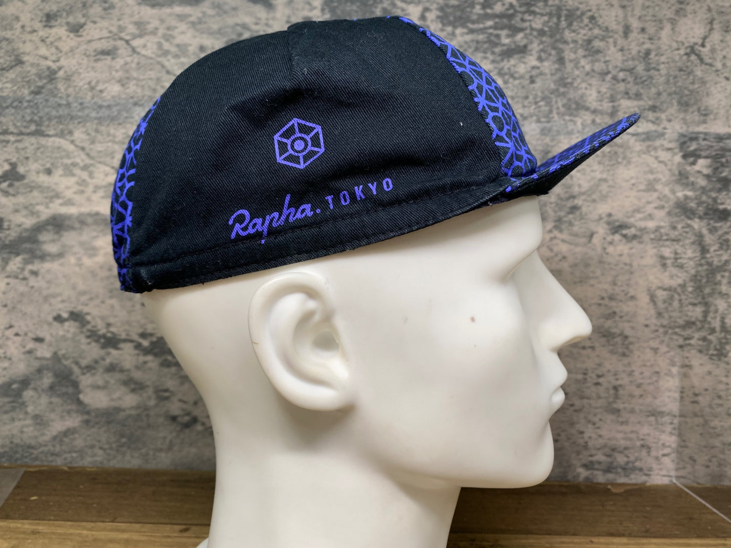 JB103 ラファ Rapha CLUB HOUSE MERCH CAP サイクルキャップ 黒 紫 ONE SIZE