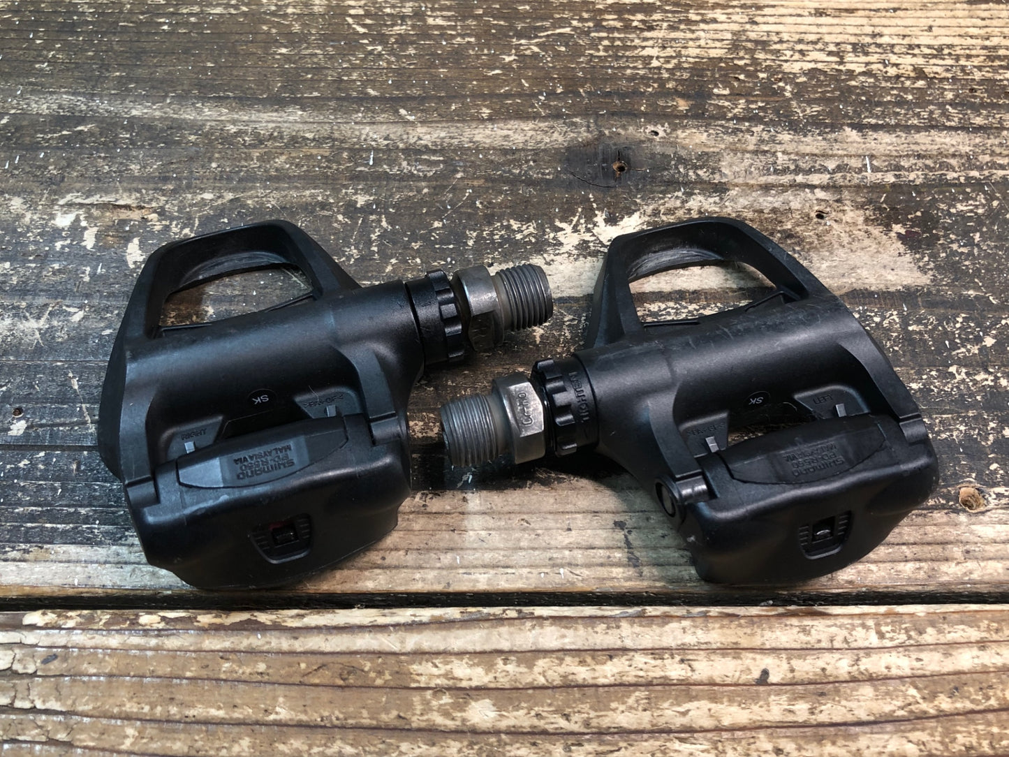 IE124 シマノ SHIMANO PD-R550 ビンディングペダル SPD-SL