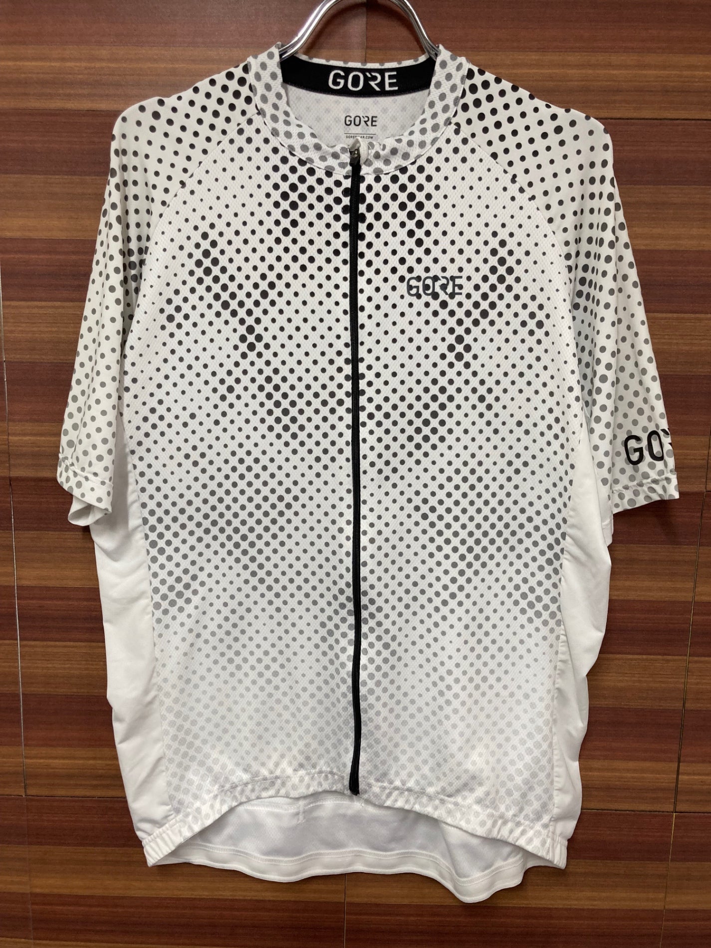 IL135 ゴア GORE BIKE WEAR 半袖 サイクルウェア アジアXLサイズ 白黒