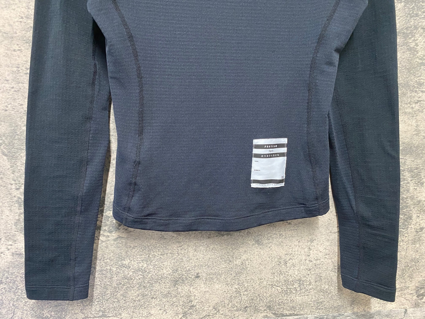 IW274 ラファ Rapha プロチームサーマルベースレイヤー PRO TEAM THERMAL BASE LAYER LONG SLEEVE 黒 XS