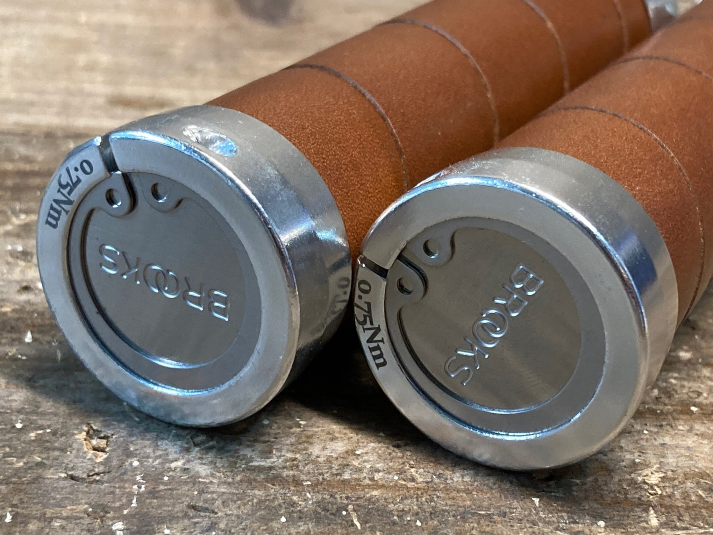 IN205 ブルックス BROOKS 皮 レザー グリップ ブラウン