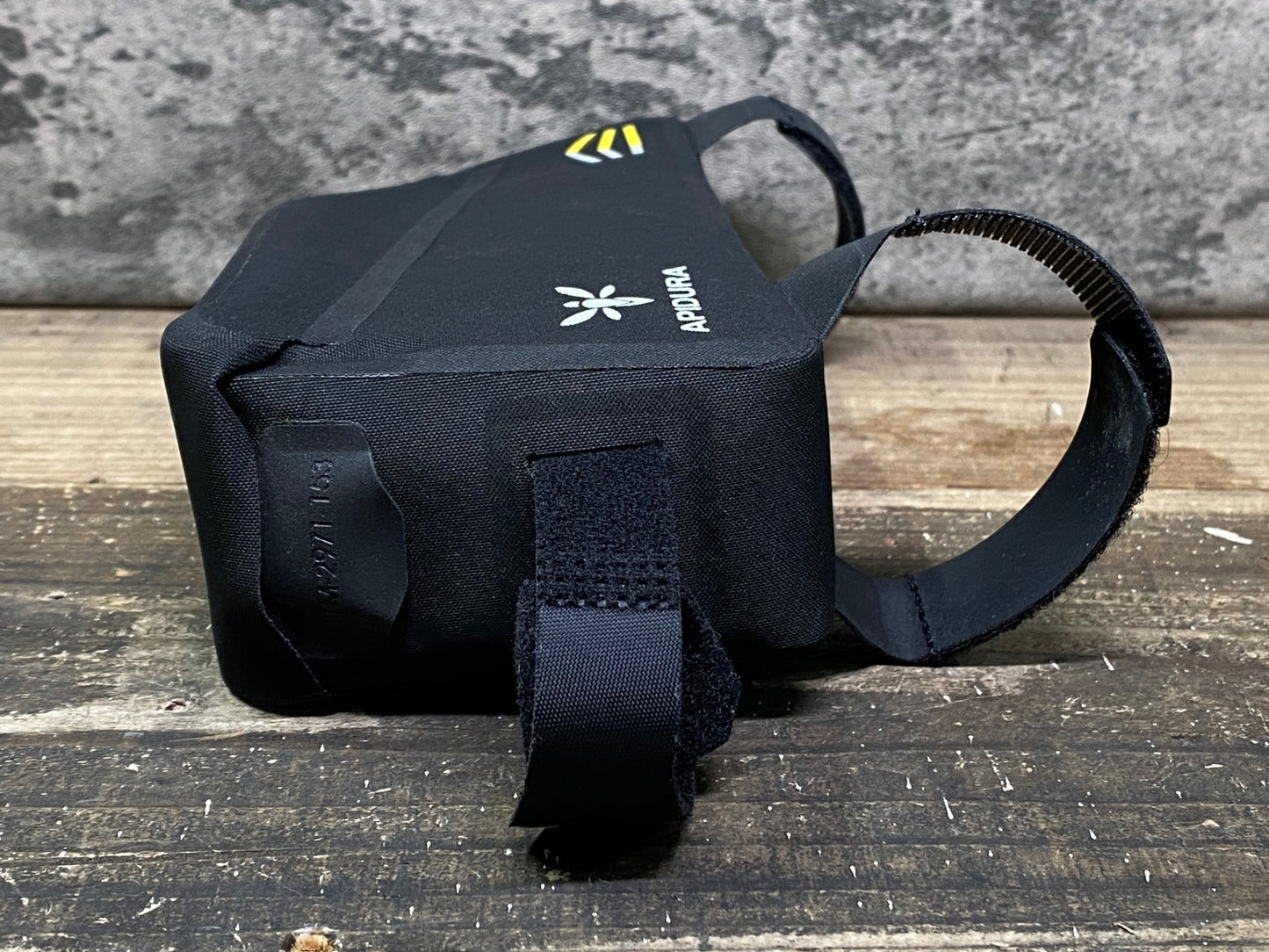 IS945 アピデュラ APIDURA レーシング・トップチューブパック