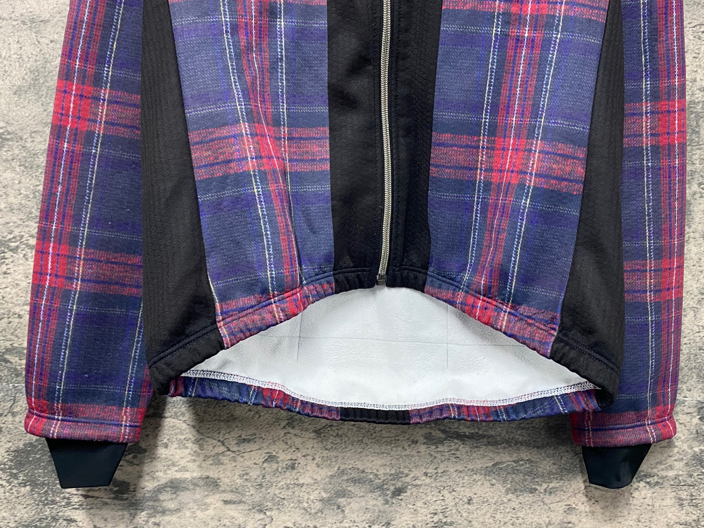 IZ552 カペルミュール KAPELMUUR 長袖サイクルジャケット 黒赤紫 M 裏起毛 ※毛玉