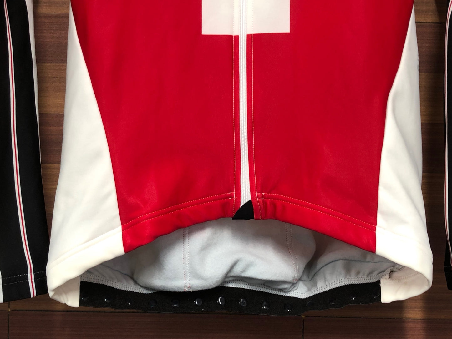 IT203 アソス assos iJ.EQUIPE Swiss 長袖 サイクルジャージ 白 赤 黒 S 裏起毛