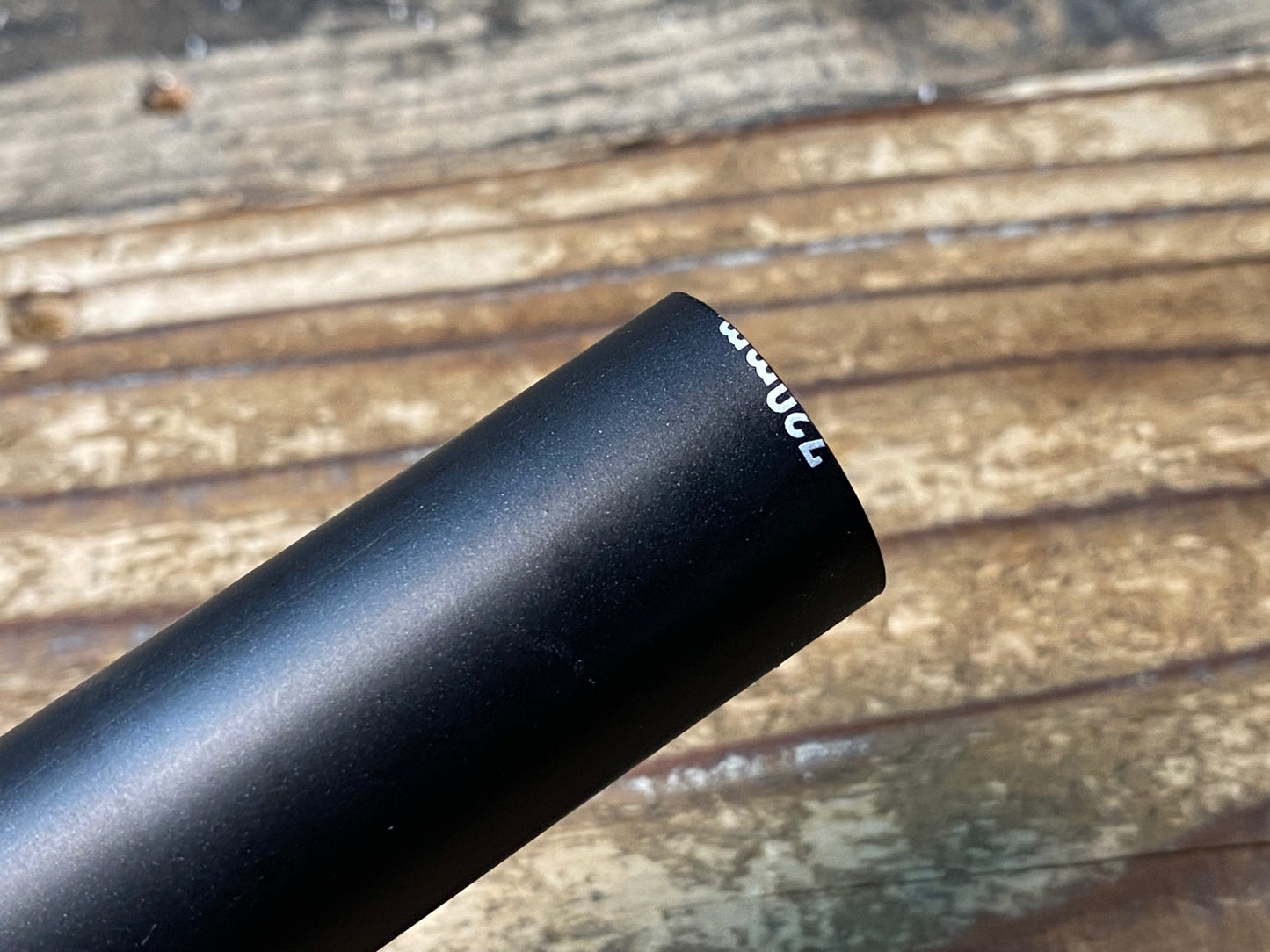 HU409 エンヴィ ENVE M5 5mm ライザーバー φ31.8 720mm