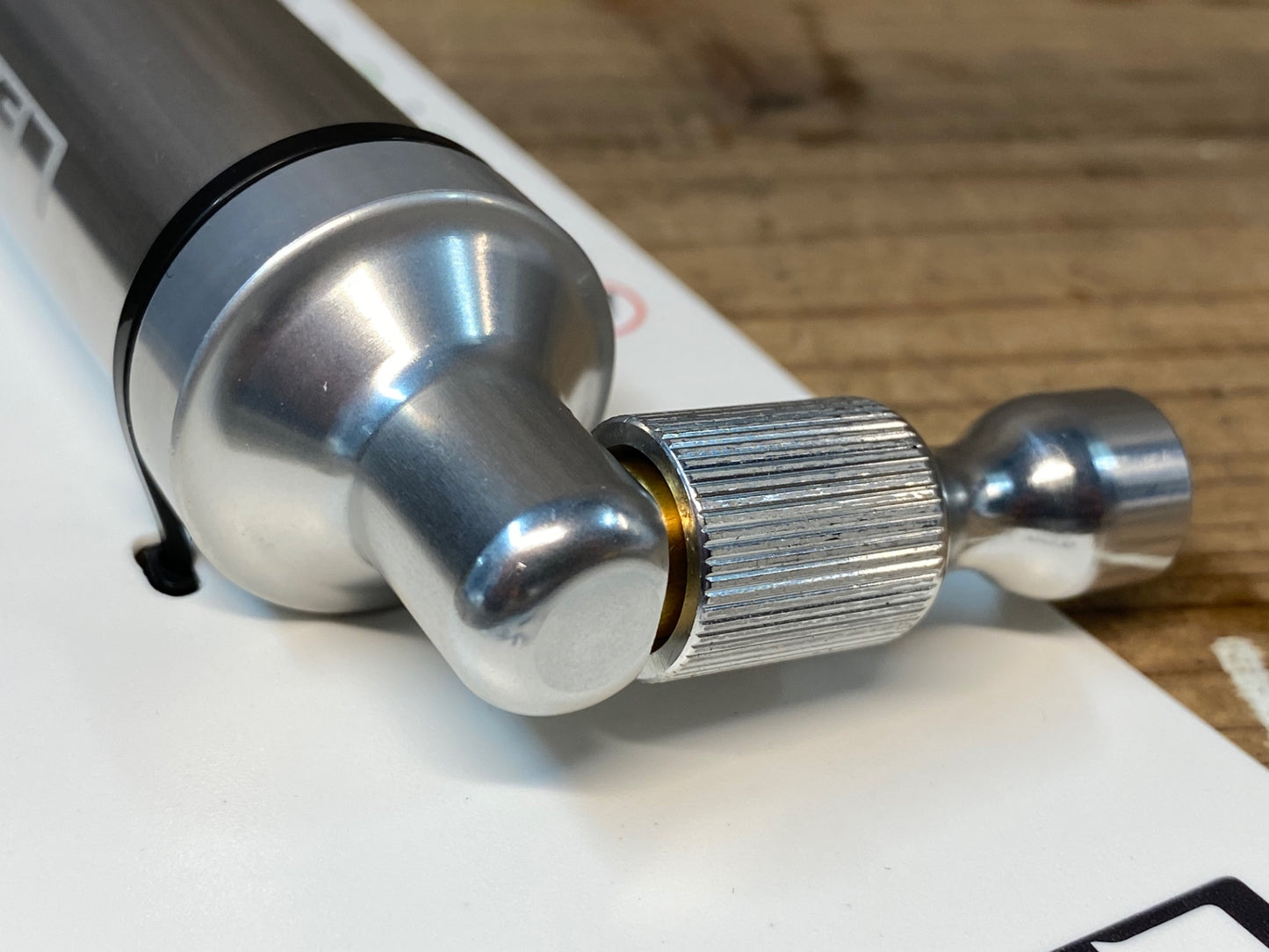 IV665 レザイン LEZYNE ALLOY DRIVE CO2 インフレーター