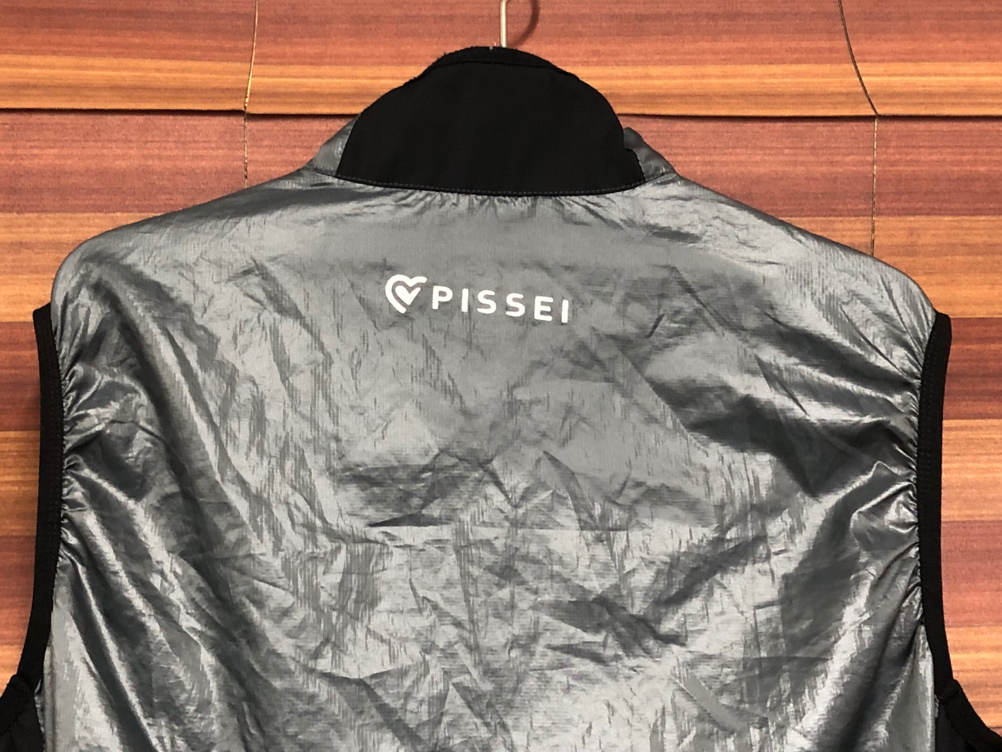 IU037 ピセイ PISSEI サイクルベスト ジレ グレー Lサイズ