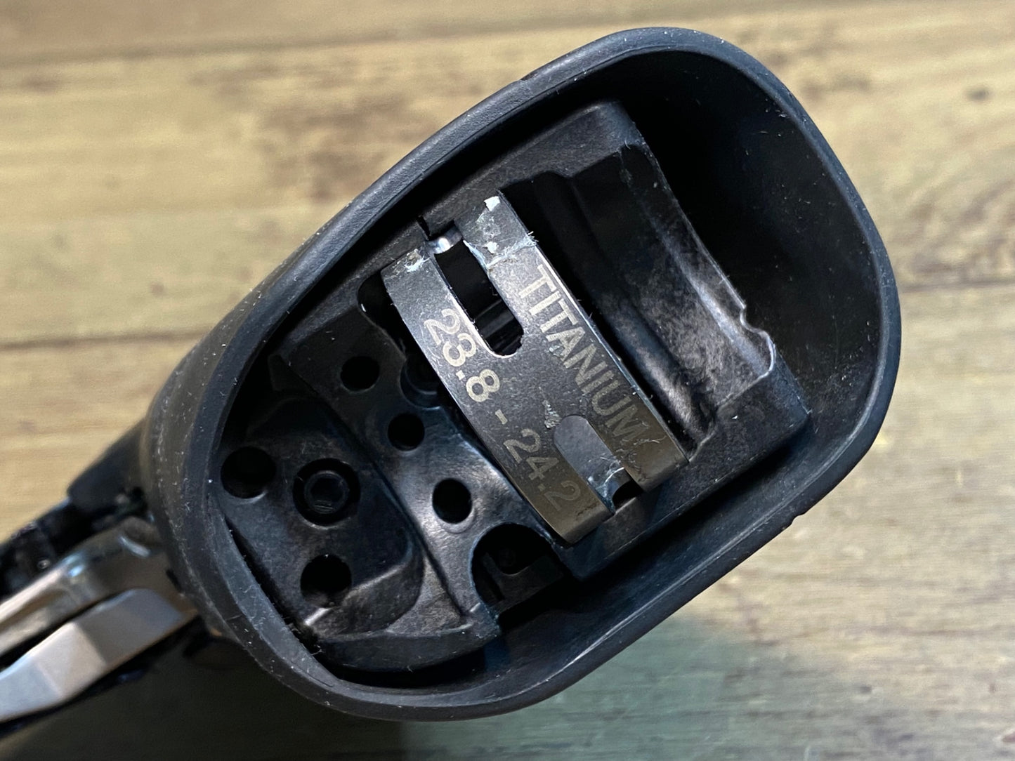 IU117 シマノ SHIMANO デュラエース DURA-ACE ST-7900 STI レバー 左のみ