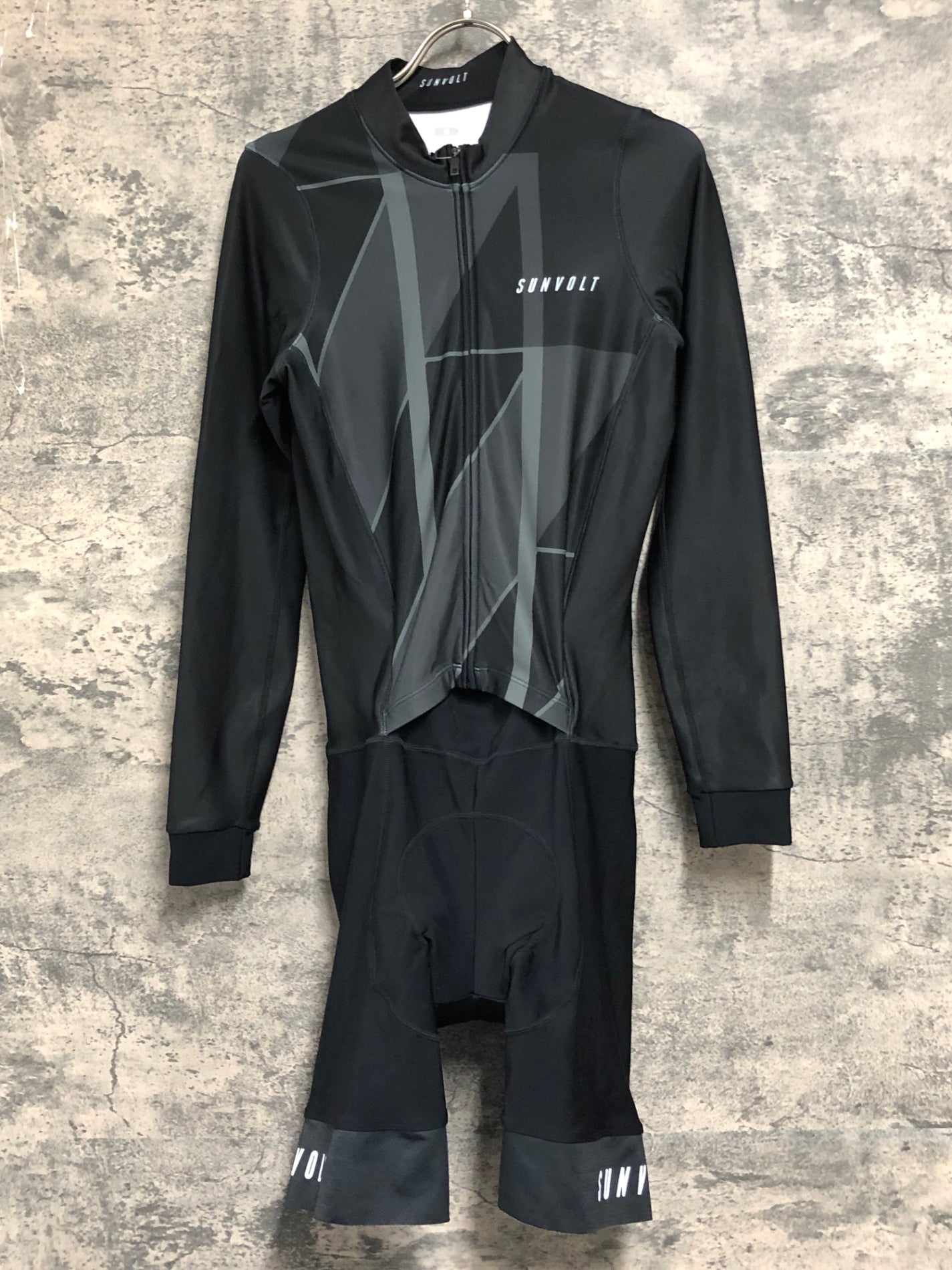 IZ255 サンボルト SUNVOLT 長袖 ワンピース 黒 M