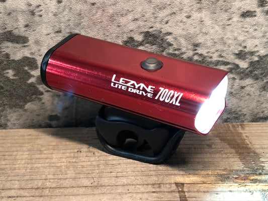 JA408 レザイン LEZYNE 700XL フロントライト 赤 点灯確認済み