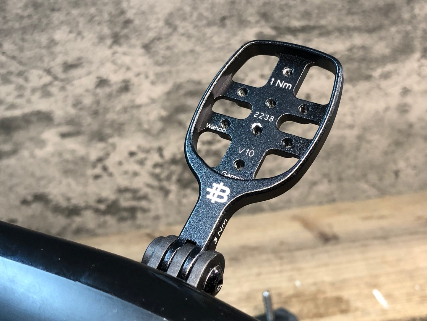 IX390 ブラックインク BLACK INC Integrated Aero Barstem AB02 ステム ハンドル 一体型 ブラケットC-C400mm －6° 110mm 純正マウント付属
