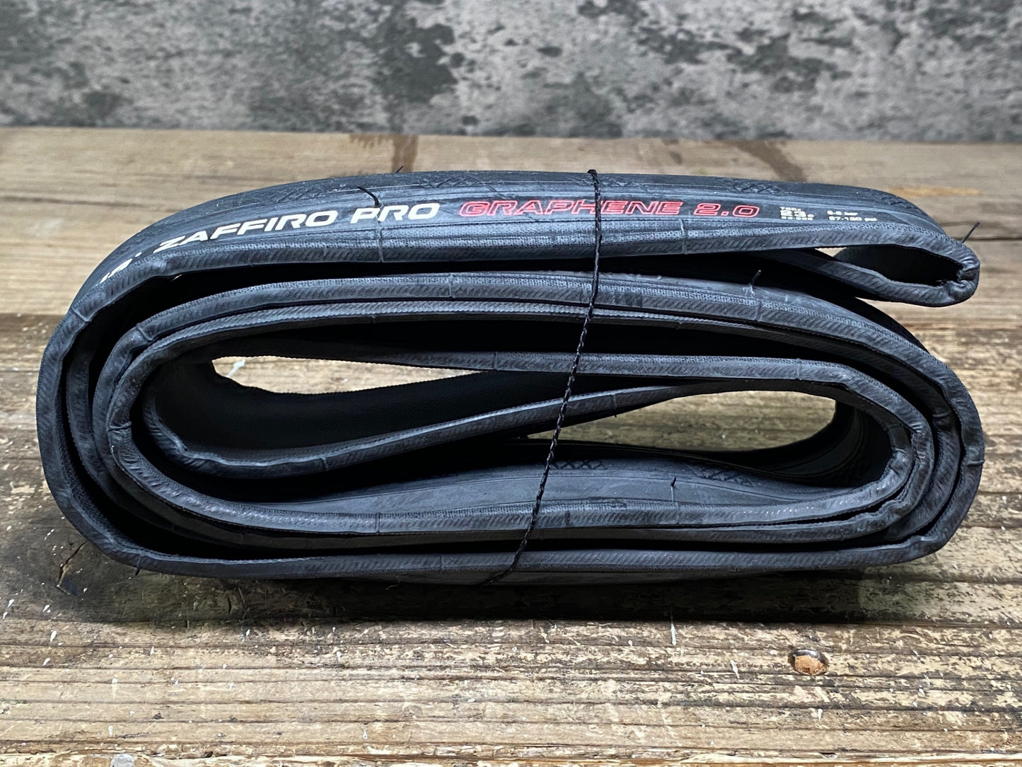 IV703 ヴィットリア vittoria ZAFFIRO PRO GRAPHENE 2.0 タイヤ 700x23c