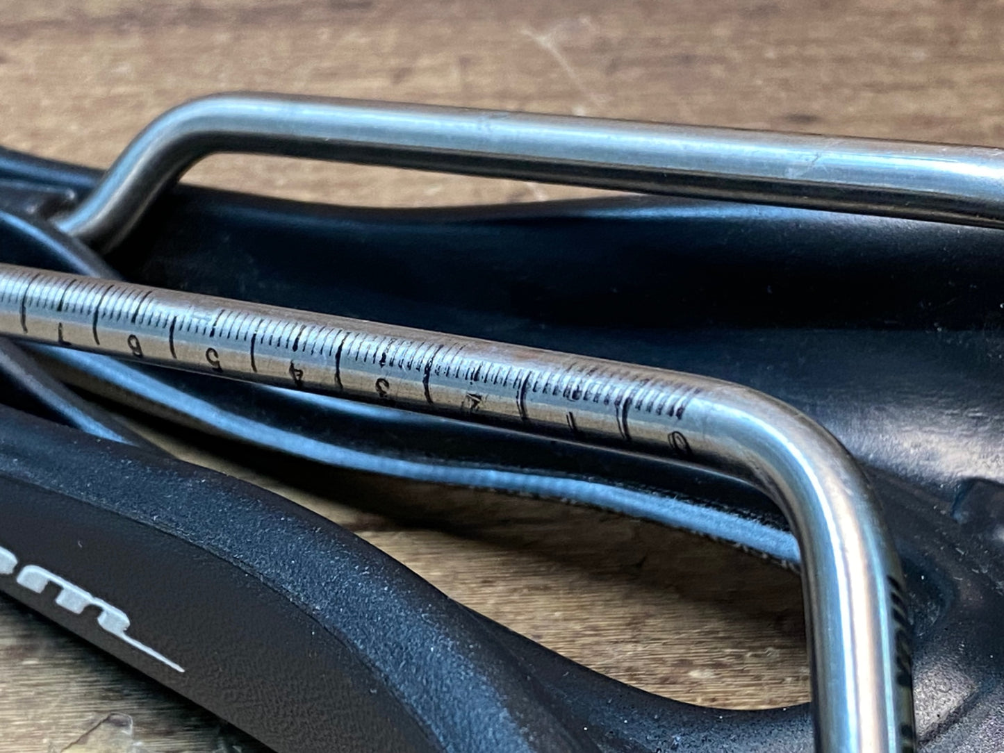 IM267 SELLE SMP ウェル well サドル 黒 inox tubeレール