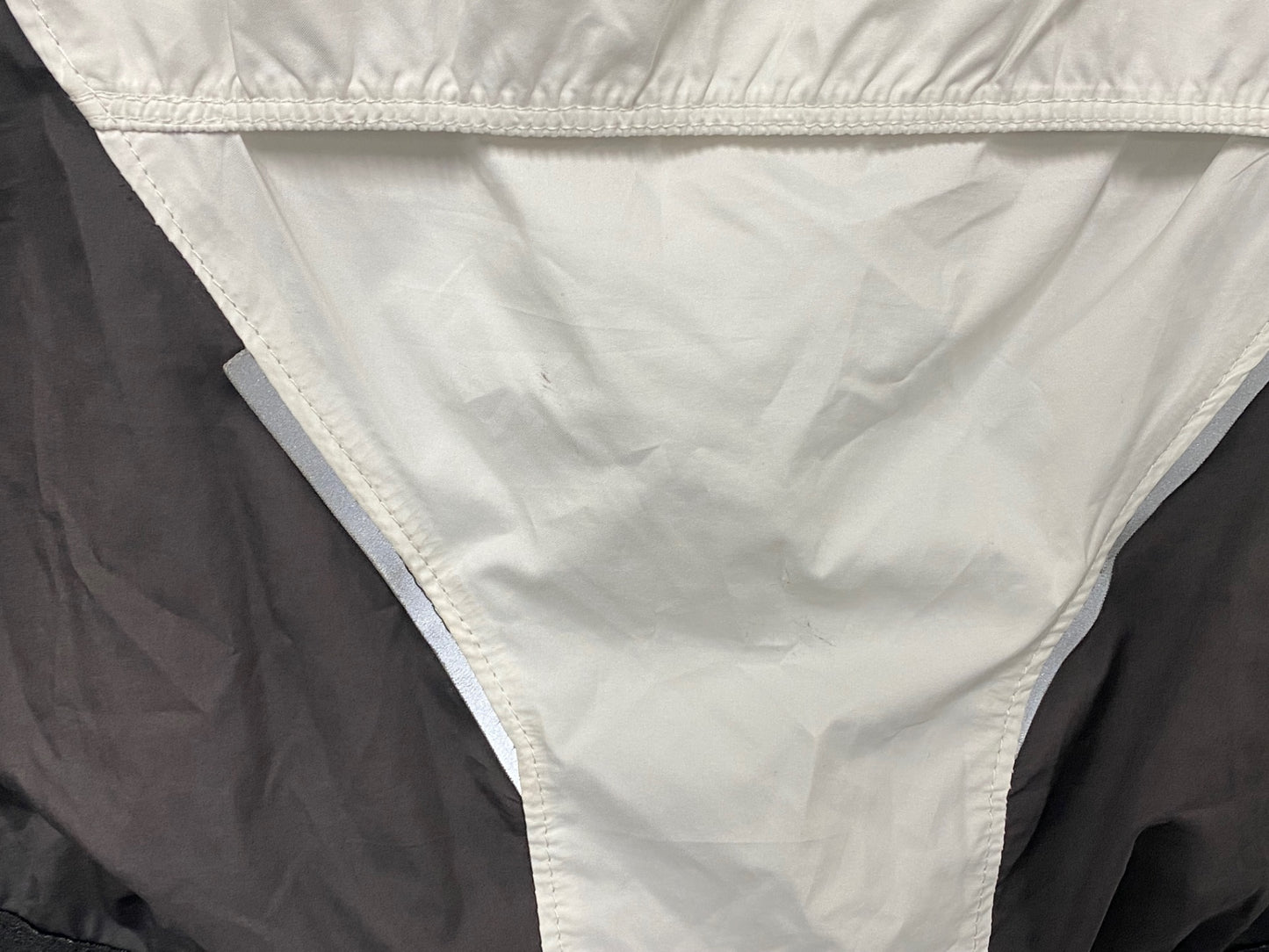 IZ545 パールイズミ PEARL iZUMi 長袖ウィンドブレーカー 白 S 擦れ 汚れ